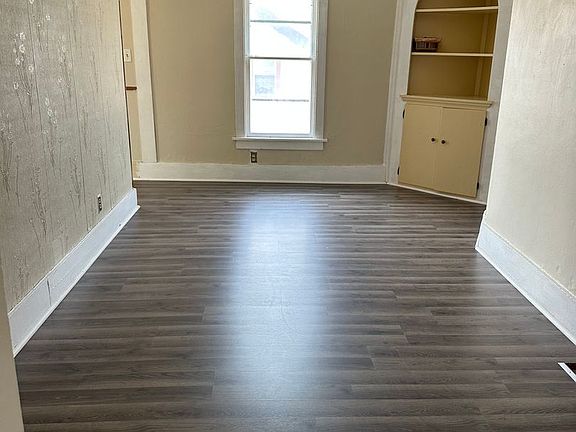 3rd image of 1235 2nd Ave N #1/2