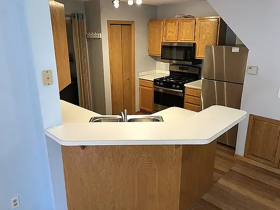 10025 Russell Ave N #11 — Photo 5