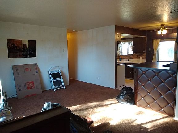 3rd image of 1612 Brentwood Dr