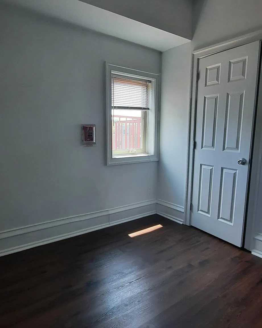 534 S High St — Photo 2
