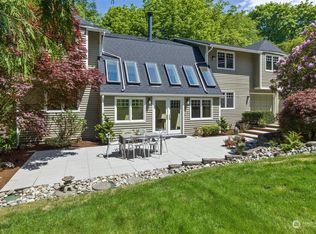 11925 Maplewood Ave, Edmonds, WA 98026