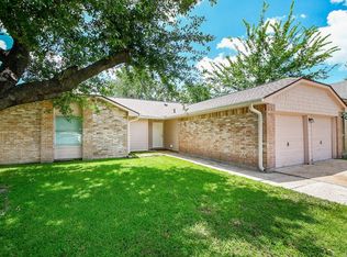 2622 Olympus Dr, Houston, TX 77084