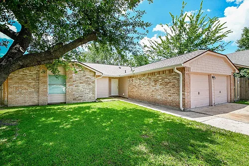 2622 Olympus Dr Photo 1