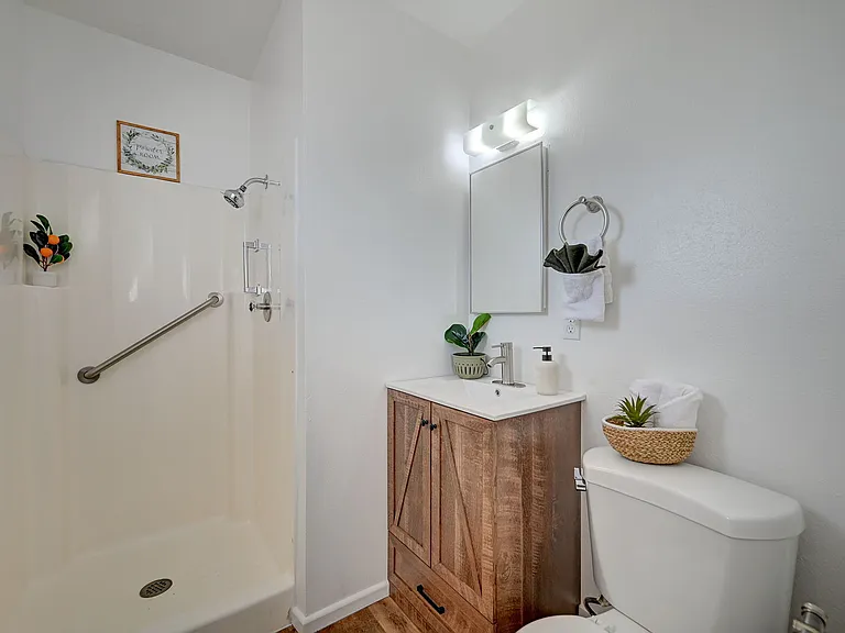 4047 Maple Hill Rd — Photo 12