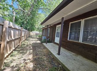 909 S Russell St, Marion, IL 62959