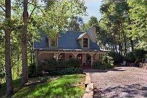 2nd image of 458 Greenbrier Dr