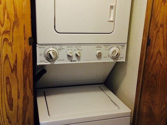 4th image of 1176 Bel Aire Cir