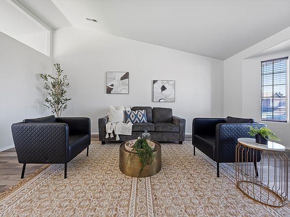 3rd image of 4008 Coachella Ct