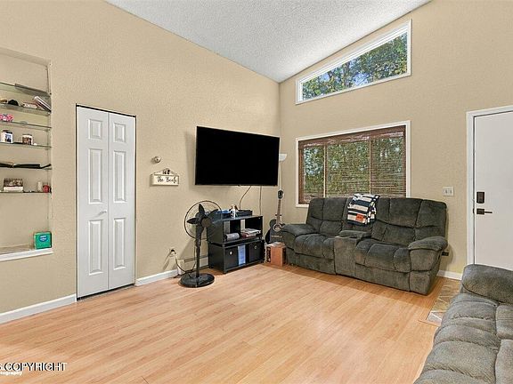4th image of 2631 Palmer Ct #C6