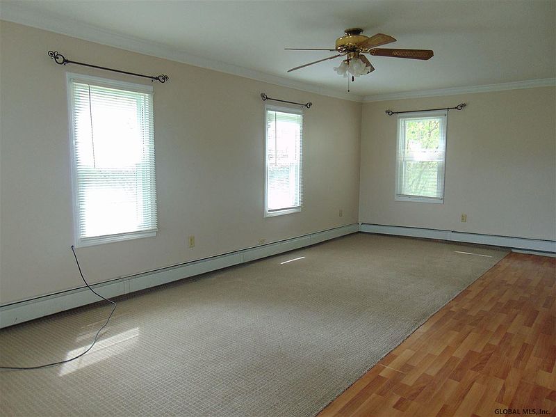 3rd image of 139 VFW Lane