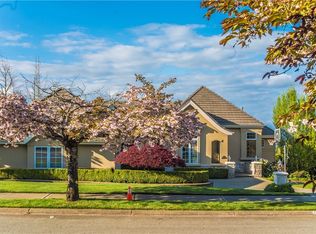 17892 SE 58th Pl, Bellevue, WA 98006