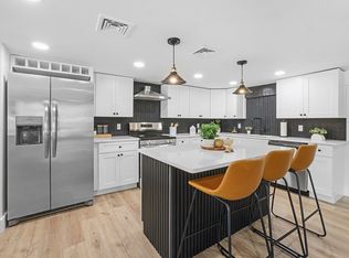 22 Swan St, Fall River, MA 02721