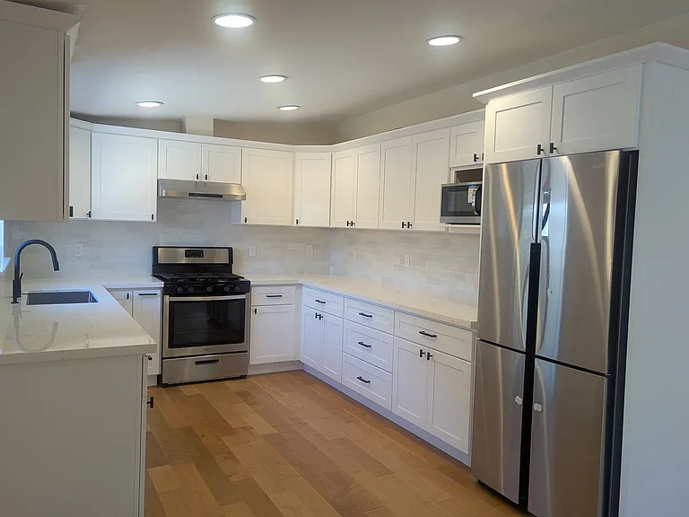 1122 Myrtle Dr — Photo 11