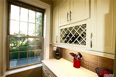 Sold by Remax City Square