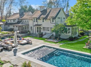 69 Clinton Ave, Westport, CT 06880