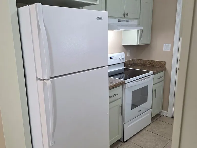 411 Pirul St #1 — Photo 5