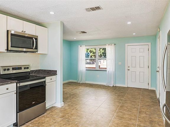 5th image of 6814 DRIFTWOOD DRIVE