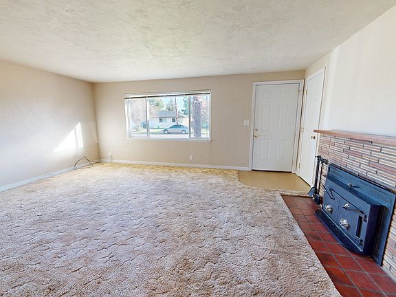 3rd image of 354 V St