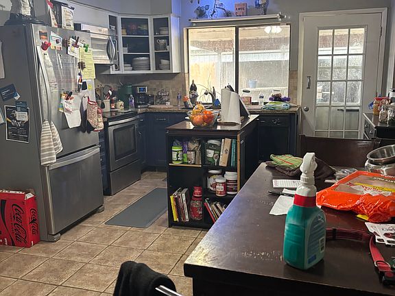 3rd image of 3515 Rush Springs Dr
