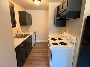 1813 1st St S APT 105, Wisconsin Rapids, WI 54494