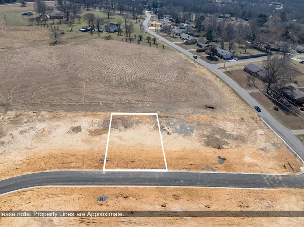105 Glade Dr, Cabot, AR 72023
