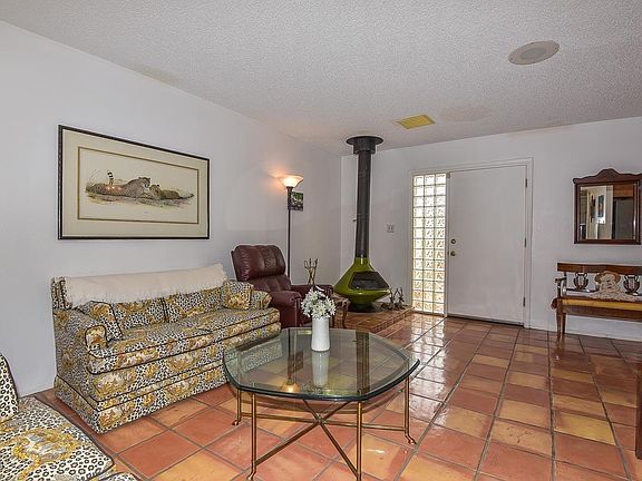 Living Room2