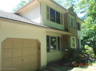 1 Bittersweet Dr, Jackson, NJ 08527