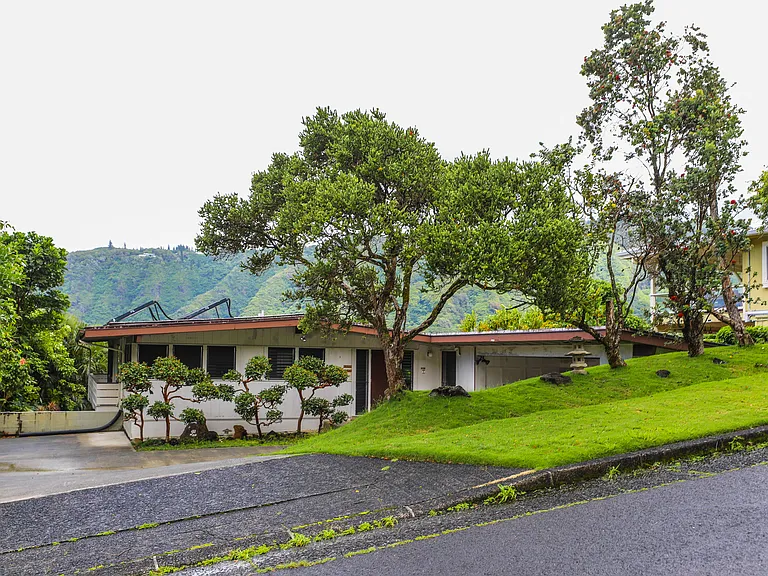 3658 Woodlawn Terrace Pl — Photo 2