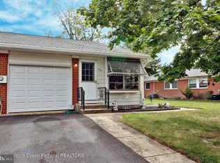 13B Yorktowne Pkwy, Manchester Township, NJ 08759