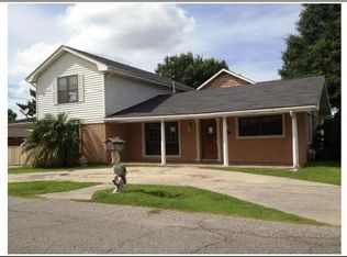 8701 Balter St, Metairie, LA 70003