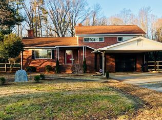 9424 Pembroke Rd, Huntersville, NC 28078