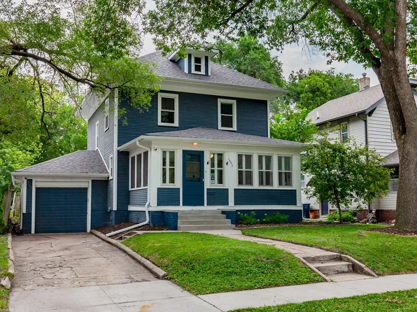 1643 York St, Des Moines, IA 50316
