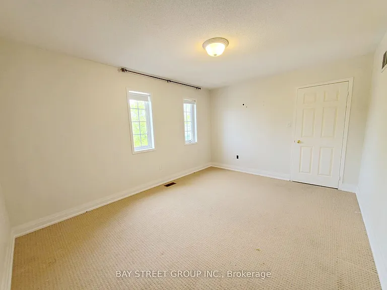 89 Skywood Dr — Photo 19