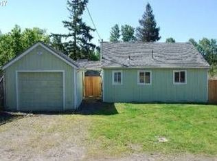 10820 NE Simpson St, Portland, OR 97220