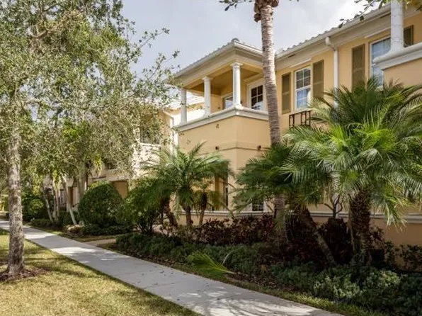 8349 Rimini Way, Naples, FL 34114