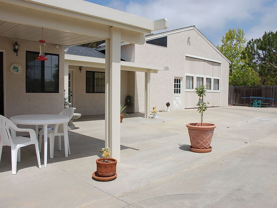 2nd image of 4072 Johnson Dr
