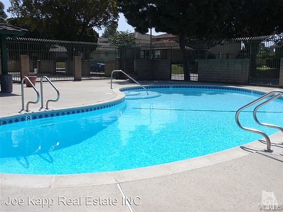 3rd image of 1206 Acadia Pl