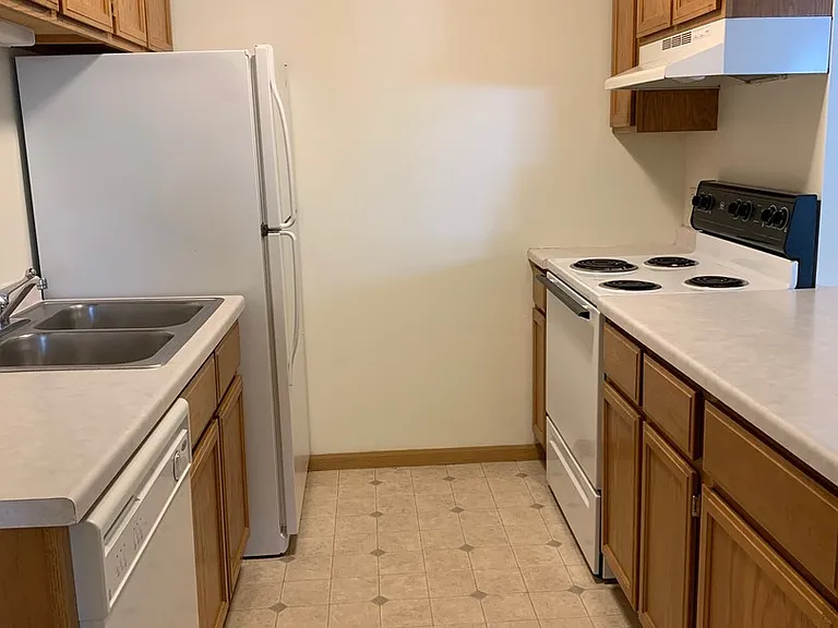 1700 University Dr SE — Photo 5