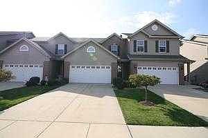 1st image of 870 Foxgrove Dr