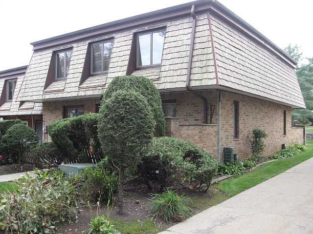 1st image of 1 Heritage Dr APT L