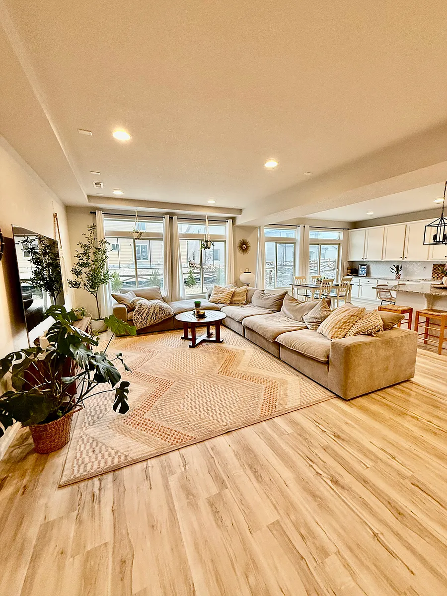 Building Photo - 9628 Water Meadow Dr