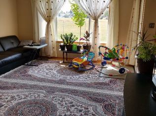 11371 22nd Ave NW, Edmonton, AB T6J 4V8