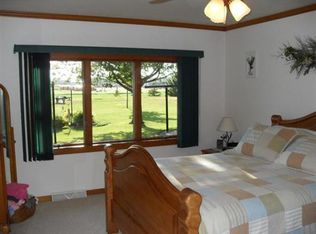 N4255 Vine Rd, Freedom, WI 54130