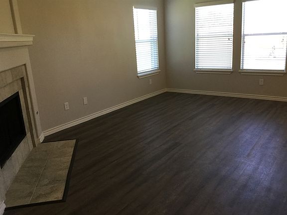 4th image of 3014 Knightsbridge Ln