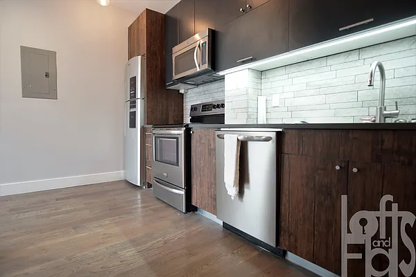 Rented by Lofts and Flats LLC | media 56