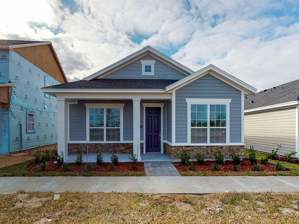 1st image of 193 Dalton Cir
