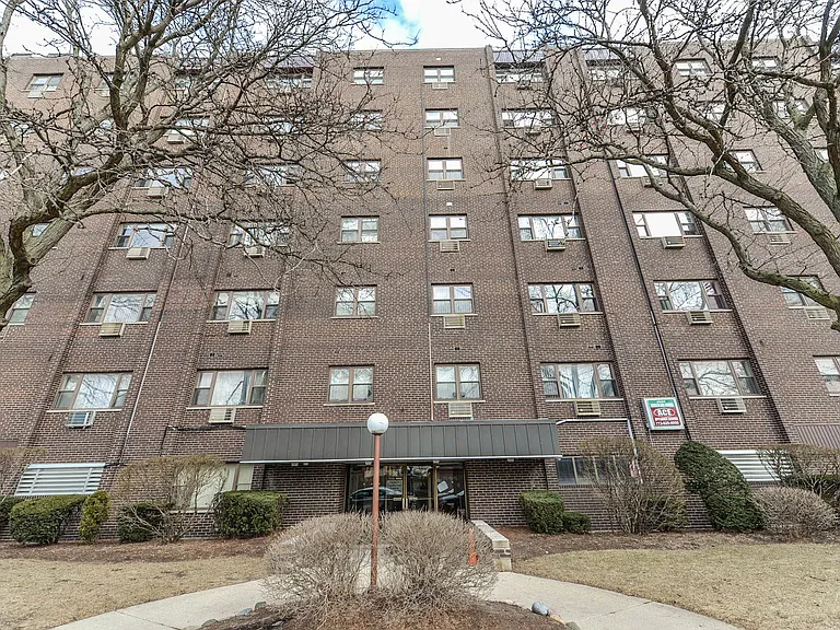 4600 N Cumberland Ave #509 — Photo 1
