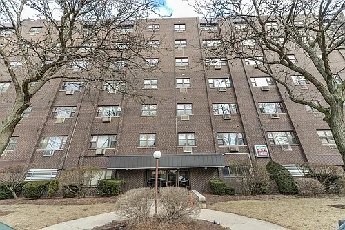 4600 N Cumberland Ave #509 Photo 1 4600 N Cumberland Ave #509 Photo 1