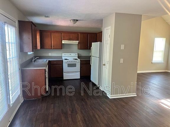 5th image of 1508 Chestnut Oak Dr