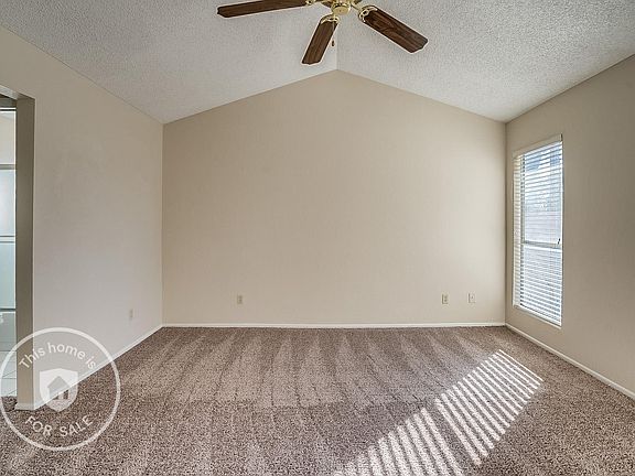 4th image of 3853 W Laredo St